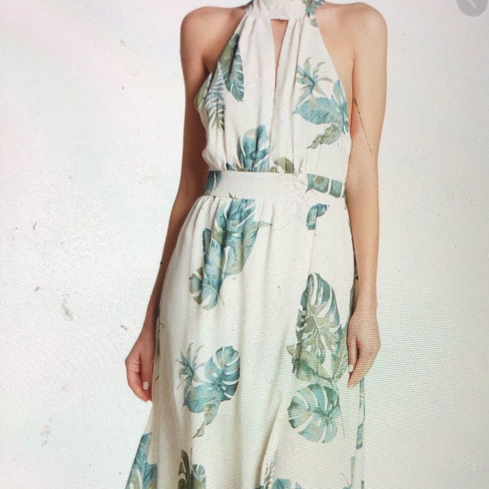 Dress Forum- High Neck Key hole front Maxi - Picture 1 of 7